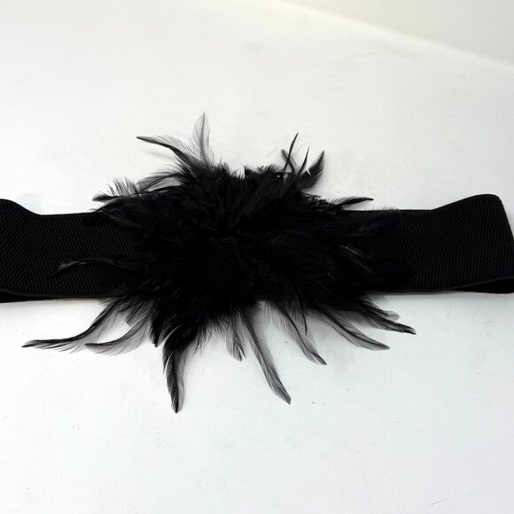 🆕️ Feather Buckle Stretch Glam Belt - Picture 2 of 2